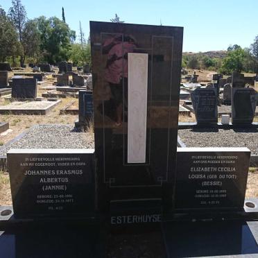 ESTERHUYSE Johannes Erasmus Albertus 1901-1977 &amp; Elizabeth Cecilia Louisa DU TOIT 1899-1983