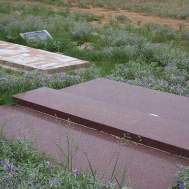 NEL Johannes Paulus 1920-2000 &amp; Salome 1928-