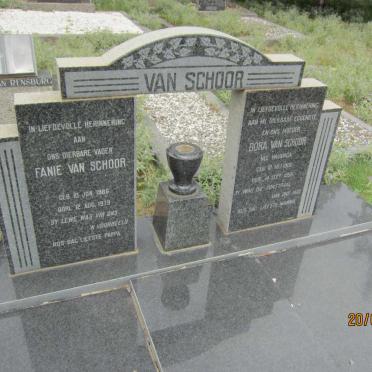 SCHOOR Fanie, van 1886-1979 &amp; Dora HAVENGA 1900-1958