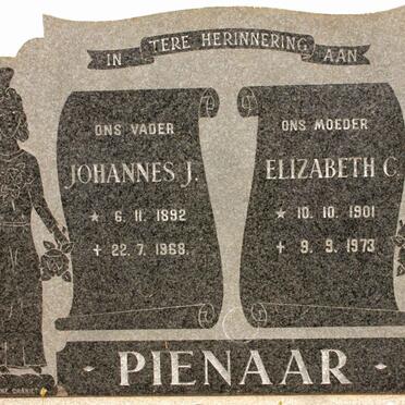 PIENAAR Johannes J. 1892-1968 &amp; Elizabeth C. 1901-1973