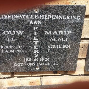 PIETERS Louw J.L. 1927-2009 &amp; Marie M.M.J. 1924-