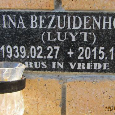 BEZUIDENHOUT Rina nee LUYT 1939-2015