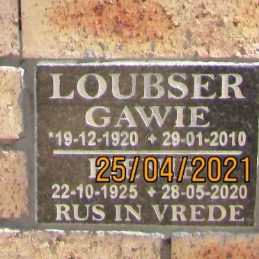LOUBSER Gawie 1920-2010 &amp; Pienie 1925-2020