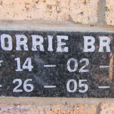BROOKS Corrie 1936-2004