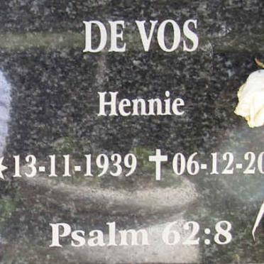 VOS Hennie, de 1939-20?