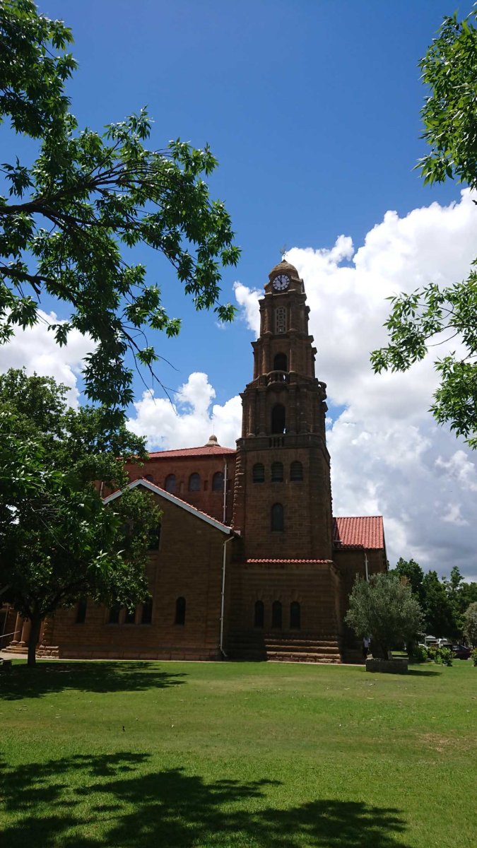 1. Overview / Oorsig - NG kerkgebou Kroonstad-Noord