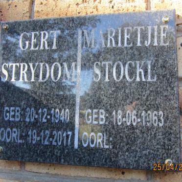 STRYDOM Gert 1940-2017 &amp; Marietjie STOCKL 1963-