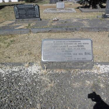 BERG Christiaan F., van den 18?6-1943 &amp; Catharina Magaretha VILJOEN 18?3-1963
