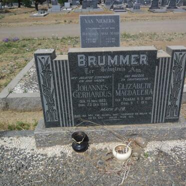 BRUMMER Johannes Gerhardus 1883-1955 &amp; Elizabeth Magdalena PIENAAR 1887-1971