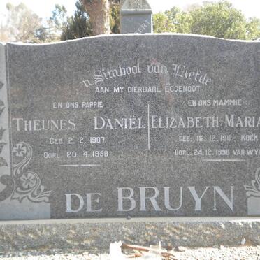 BRUYN Theunes Daniel, de 1907-1958 :: WYK Elizabeth Maria J., van voorheen De BRUYN nee KOCK 1911-1998