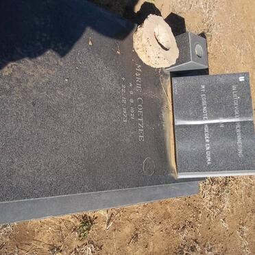 COETZEE Marie 1921-1973