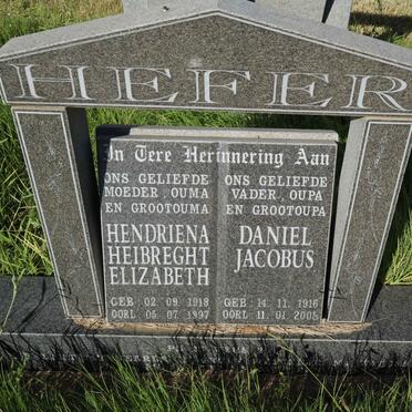HEFER Daniel Jacobus 1916-2005 &amp; Hendriena Heibrecht Elizabeth 1918-1997