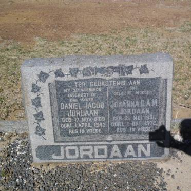 JORDAAN Daniel Jacob 1889-1943 &amp; Johanna D.A.M. 1891-1972