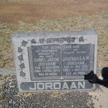 JORDAAN Daniel Jacob 1889-1943 &amp; Johanna D.A.M. 1891-1972