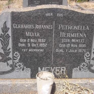 MEYER Gerhardus Johannes 1892-1952 &amp; Patronella Hermiena MENTZ 1895-1975