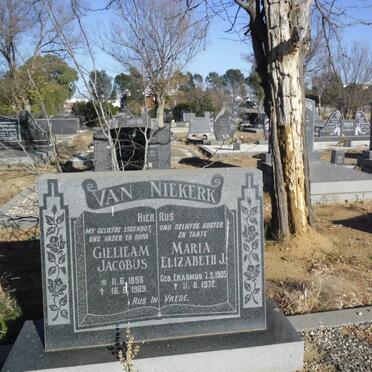 NIEKERK Gielieam Jacobus, van 1898-1969 &amp; Maria Elizabeth J. ERASMUS 1905-1972