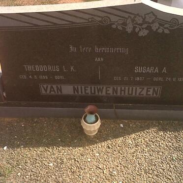 NIEUWENHUIZEN Theodorus L.K., van 1899- &amp; Susara A. 1907-1972