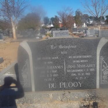 PLOOY Simon Johannes, du 1902-1987 &amp; Jane Margaret LOGGENBERG 1909-1968
