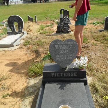 PIETERSE Lizari 1990-1990