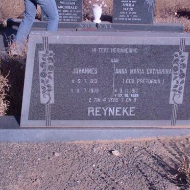 REYNEKE Johannes 1913-1979 &amp; Anna Maria Catharina PRETORIUS 1917-1999