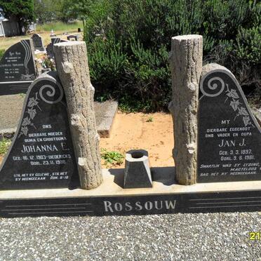ROSSOUW Jan J. 1897-1961 &amp; Johanna E. DIEDERICKS 1903-1988