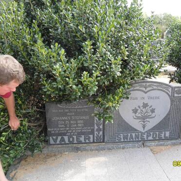 SWANEPOEL Johannes Stefanus 1890-1967 &amp; Francina Jacoba DREYER 1893-1957