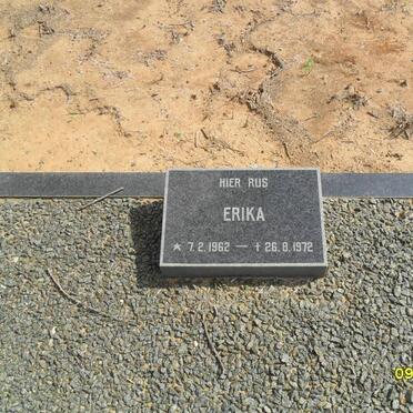 SWEENEY Erika 1962-1972 :: SWEENY Deon 1961-1972 :: SWEENY Susarah 1957-1972