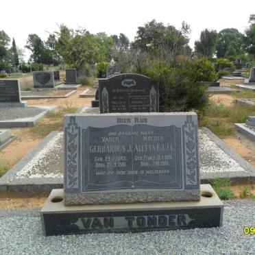 TONDER Gerhardus J., van 1883-1961 &amp; Aletta F.J.J.L. FIVAZ 1891-1961