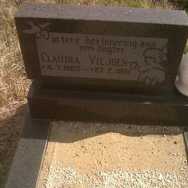 VILJOEN Claudia 1980-1981