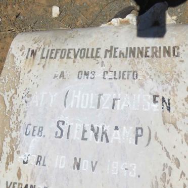 HOLTZHAUSEN Katy nee STEENKAMP -1943