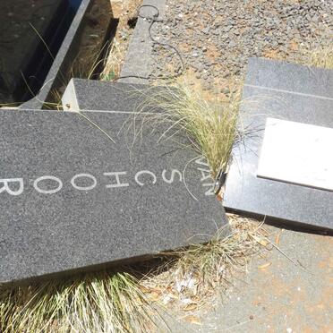 SCHOOR Andries Francois, van 1889-1965 &amp; OOSTHUIZEN Anna Sophia nee GROBBELAAR 1908-1997