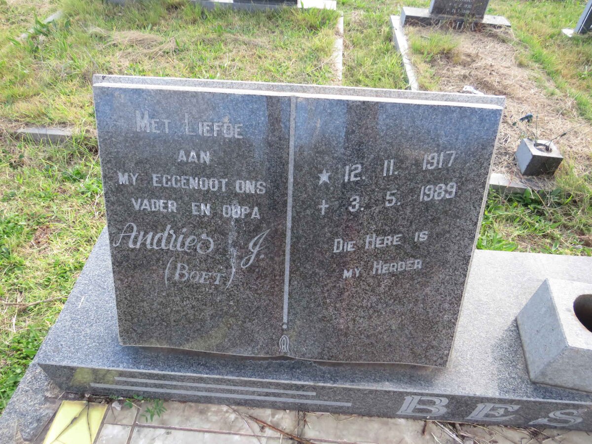 BESTER Andries J. 1917-1989 & Maria C.G. VAN JAARSVELD 1923-2013 _2