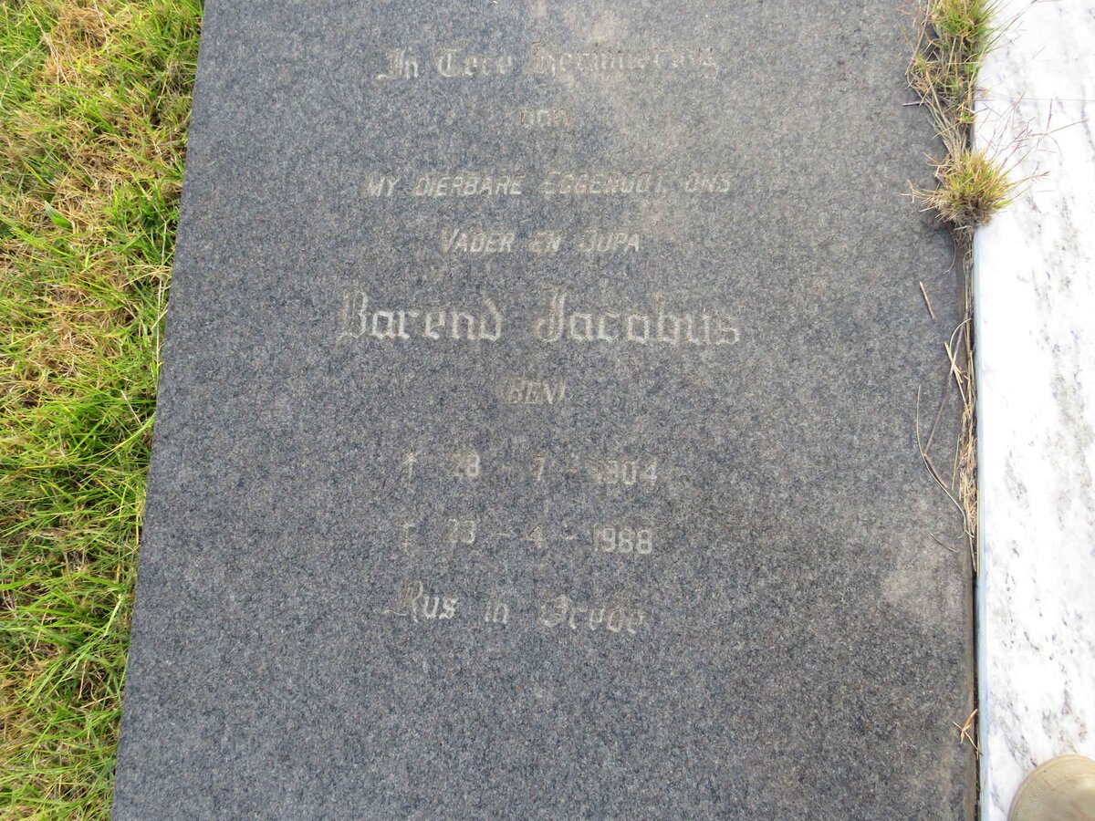 FOURIE Barend Jacobus 1904-1988 & Engela Elizabeth ? 191?-1994 _3