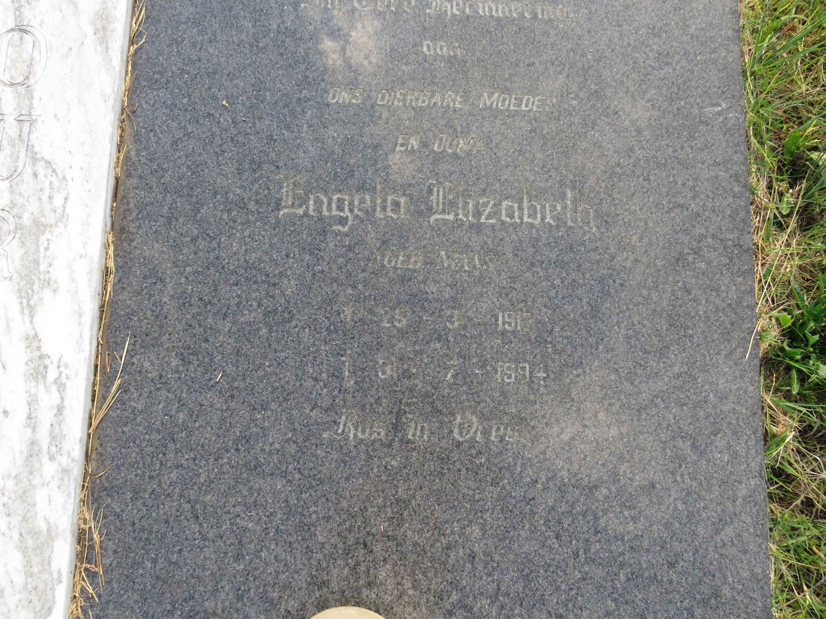 FOURIE Barend Jacobus 1904-1988 & Engela Elizabeth ? 191?-1994 _1