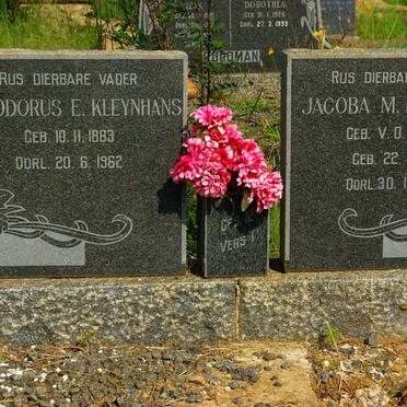 KLEYNHANS Theodorus E. 1883-1962 &amp; Jacoba M. V.D. MERWE 1878-1974
