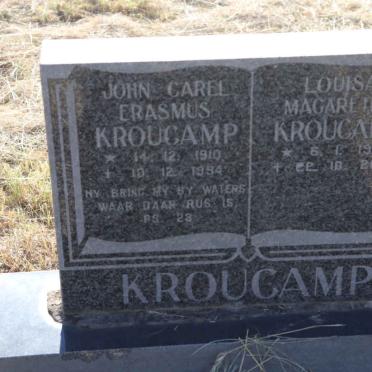 KROUCAMP John Carel Erasmus 1910-1994 & Louisa Margaretha 1914-2006