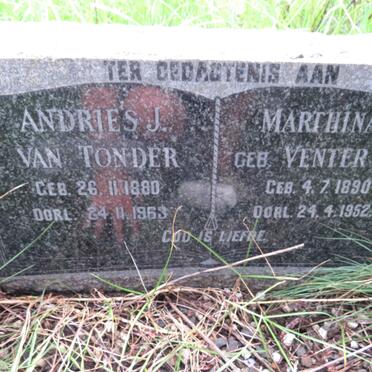 TONDER Andries J., van 1880-1963 & Marthina J. VENTER 1890-1952
