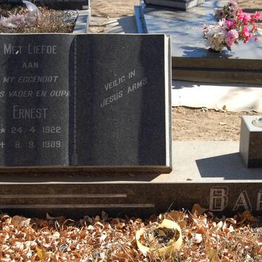 BARNES Ernest 1922-1989 &amp; Johanna Dorethea VAN TONDER 1920-