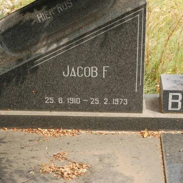 BESTER F. 1910-1973 &amp; Martha R. 1911-