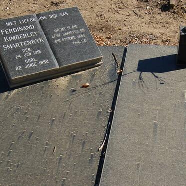 ROUX Ferdinand Kimberley Smartenryk 1915-1992 &amp; Anna Francina BORNMAN 1915-2003