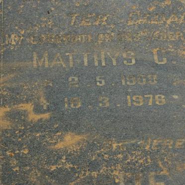 ? Matthys C. 1909-1978 &amp; Anna J. nee SERFONTEIN 1910-
