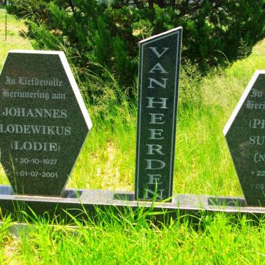 HEERDEN Johannes Lodewikus, van 1927-2001 &amp; Susanna NAUDE 1932-2016