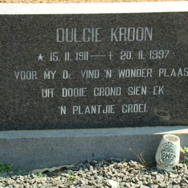 KROON Dulcie 1911-1997
