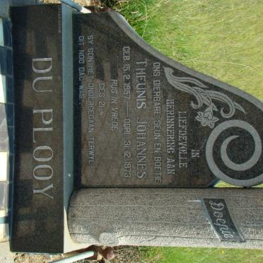 PLOOY Theunis Johannes, du 1957-1973