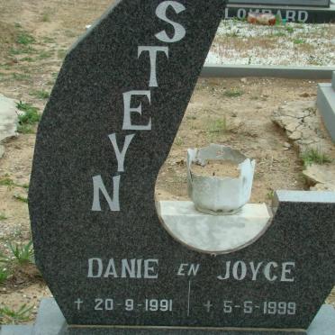 STEYN Danie -1991 &amp; Joyce -1999