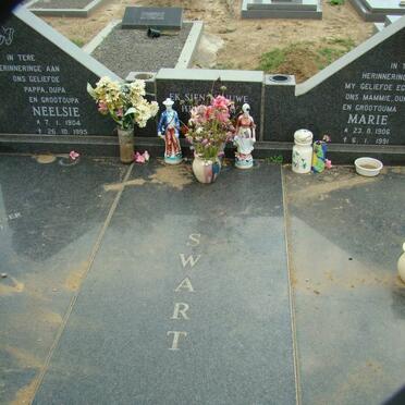 SWART Neelsie 1904-1995 &amp; Marie 1906-1991