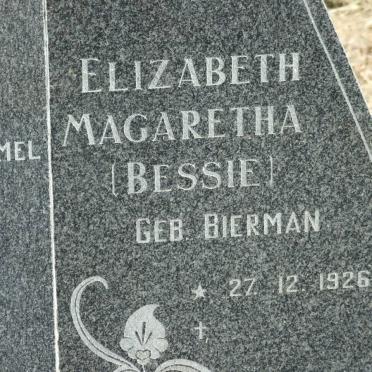 DAVEL Johannes Pieter Willem 1917-1989 &amp; Elizabeth Magaretha BIERMAN 1926-