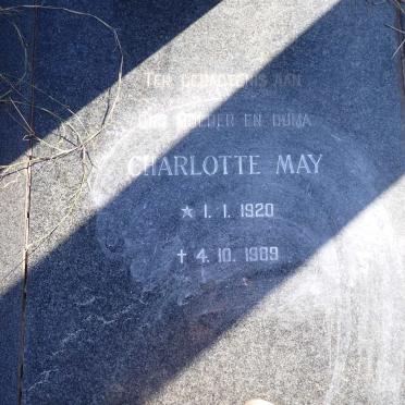 PLOOY Charlotte May, du 1920-1989