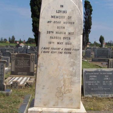 A - Surnames :: Vanne - A