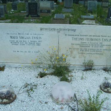 ENSLIN Theunis Hermanus 1901-1959 &amp; Maud Virginia VAN DEN BERG 1909-2003